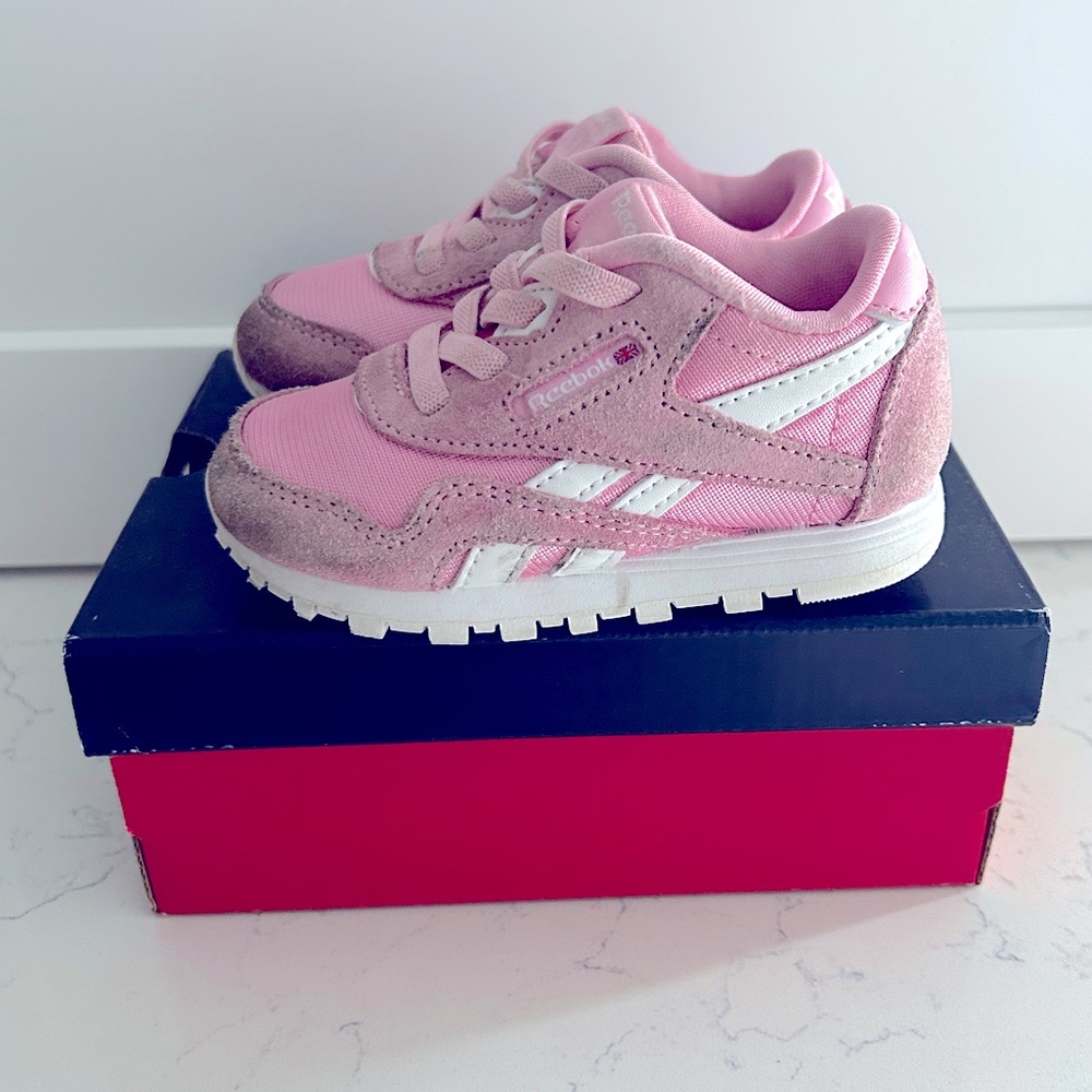 Baby Reebok Sneakers - Picture 2 of 4